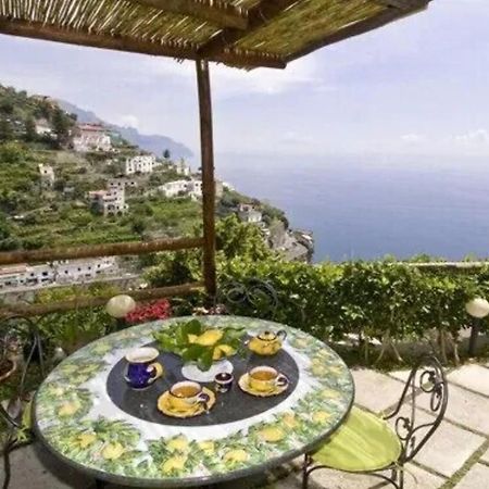 Вилла Mariuccia House Амальфи Экстерьер фото